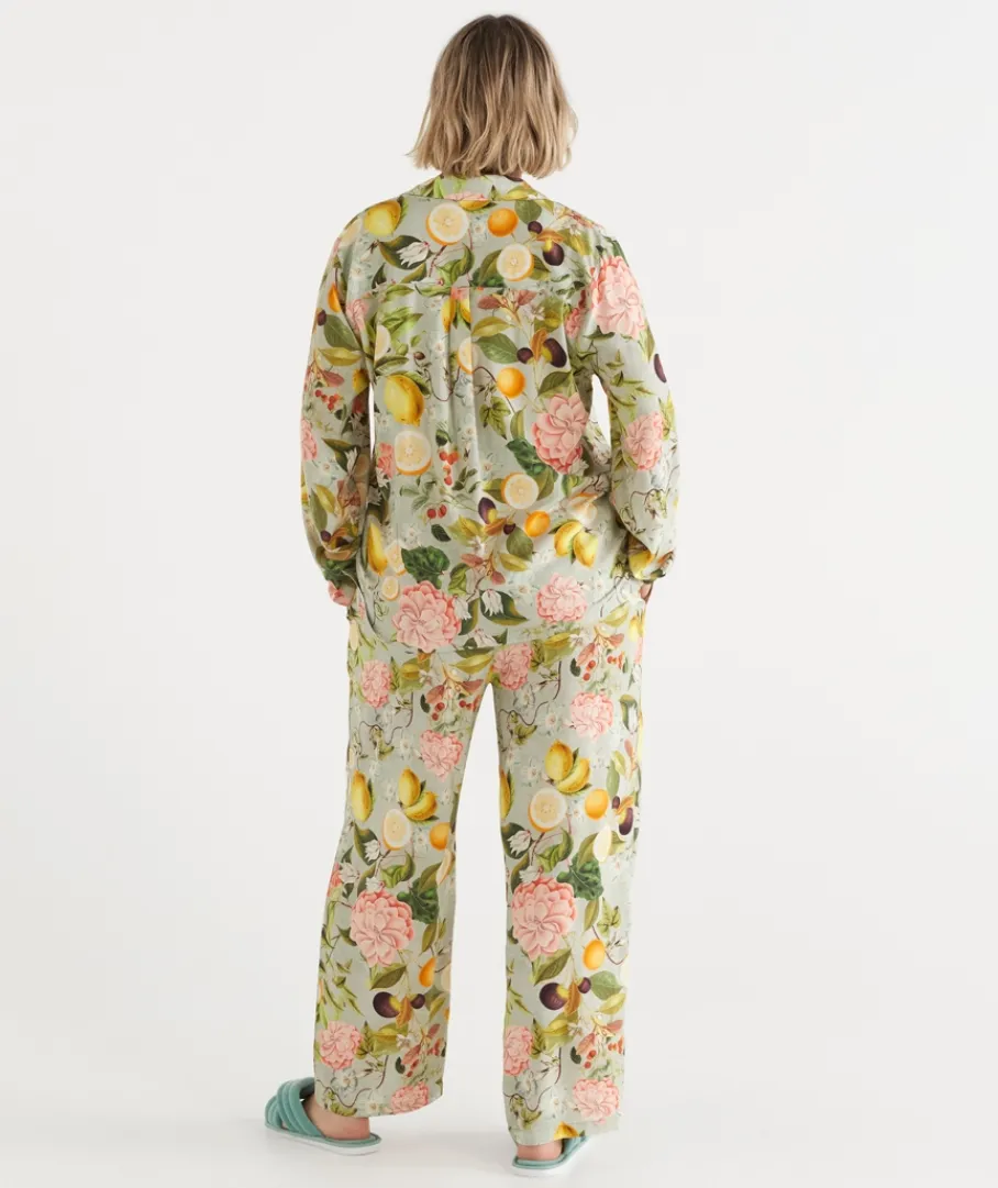 Sussan Pyjama Sets>Blooming Floral Orchard Pyjama Set