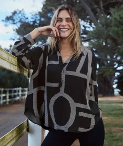 Sussan Tops|Shirts & Blouses><noscript><img width=