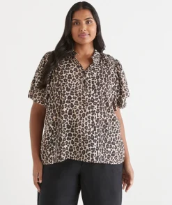Sussan Tops|Shirts & Blouses>Leopard Print Flutter Sleeve Top
