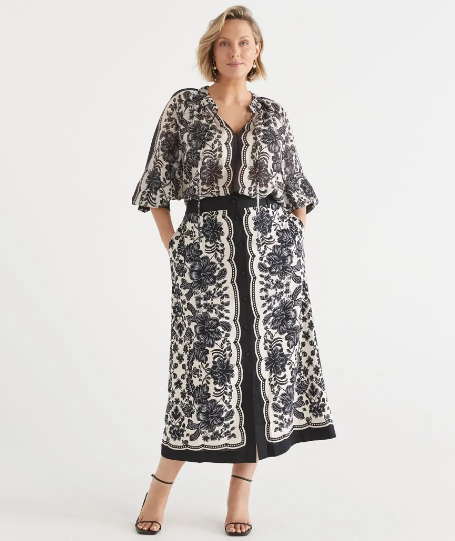 Sussan Matching Sets|Skirts>Noir Bloom Button Midi Skirt
