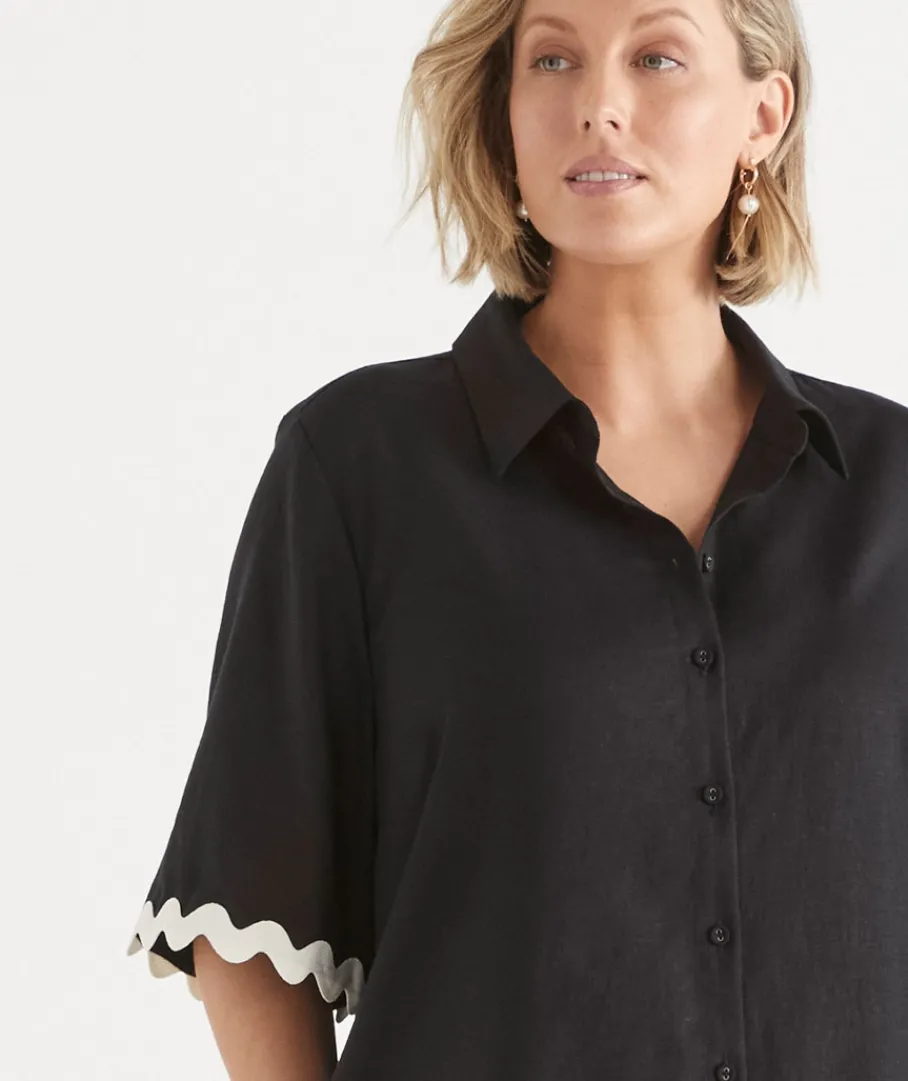 Sussan Dresses>Ric Rac Short Sleeve Shirt Dress