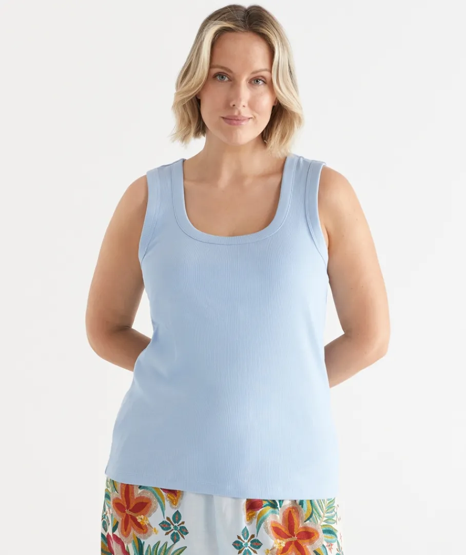 Women Sussan Women's Pyjama Tops>Scoop Shelf Bra Pyjama Tank