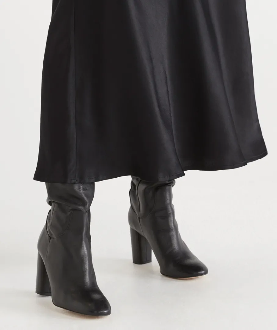 Sussan Skirts>Slip Midi Skirt