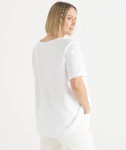 Sussan Tops|T-Shirts><noscript><img width=