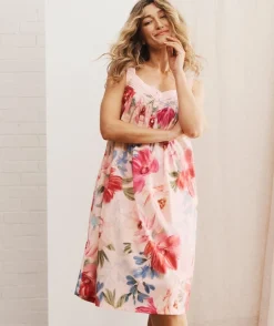 Sussan Nighties><noscript><img width=